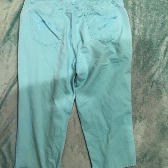 💚3/$25 Kim Rogers size 12 blue capris - Picture 4 of 13